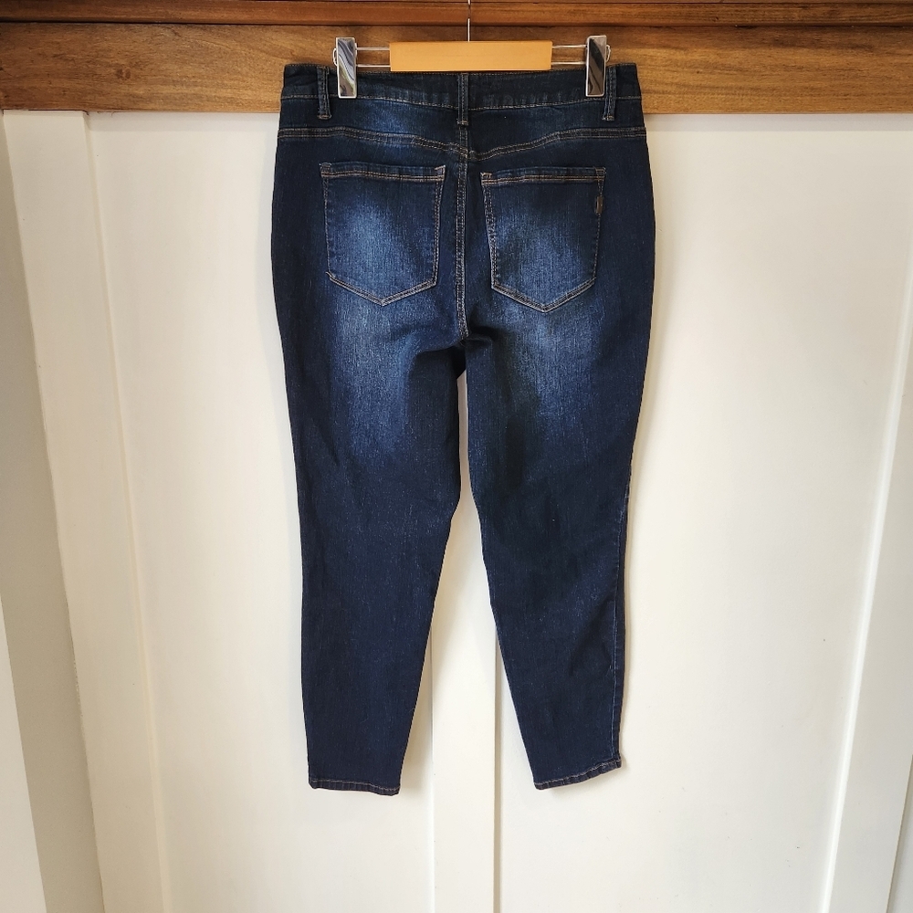 Vintage 1822 Denim Jeans Womens 14 Ankle Tapered Blue Dark Wash Stretch China - Picture 2 of 13